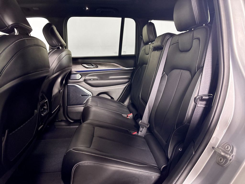 2023 Jeep Grand Cherokee Overland 4xe