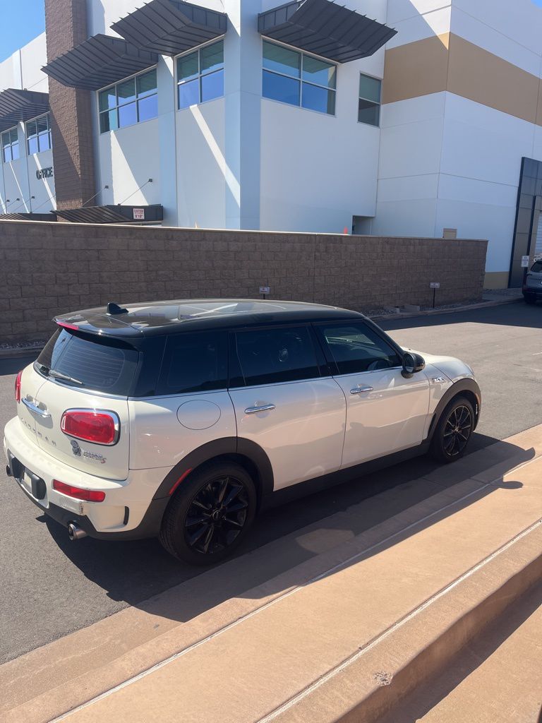 Thumbnail: 2019 MINI Cooper Clubman - 3