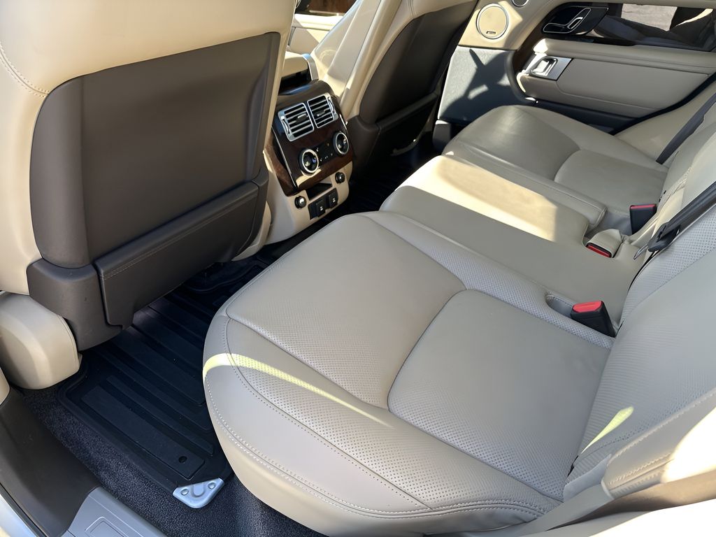 Used Car 2020 Land Rover Range Rover  Hse For Sale Under $40,000 In Austin, Texas