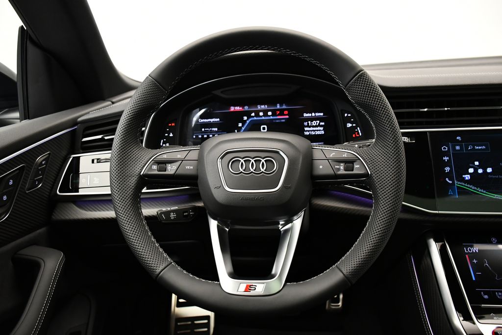 Thumbnail: 2026 Audi SQ8 - 21