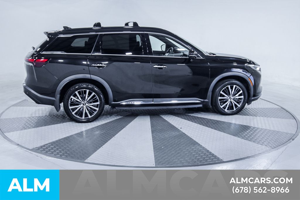 Used 2022 Black INFINITI Autograph image 11