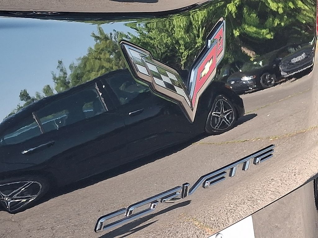 Thumbnail: 2017 Chevrolet Corvette - 26