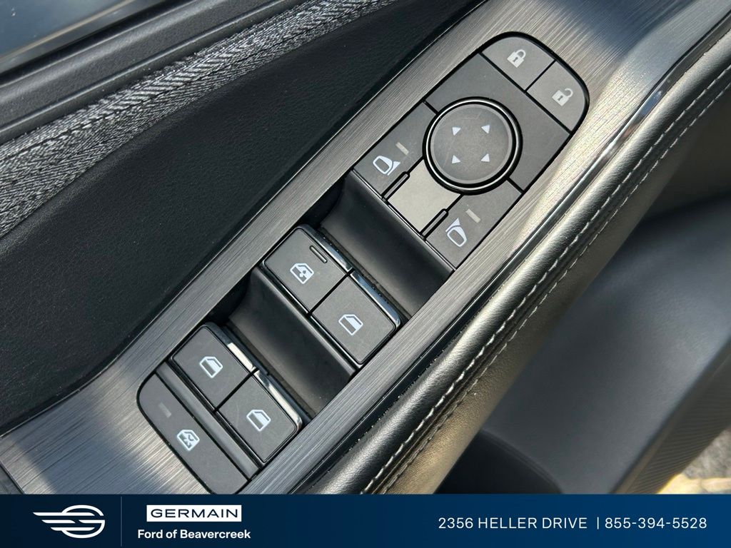 Used 2023 Black Nissan SV image 18