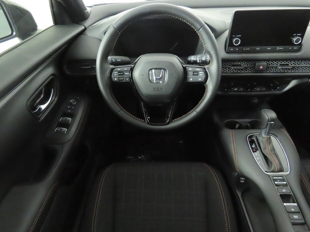 2025 Honda HR-V Sport 11