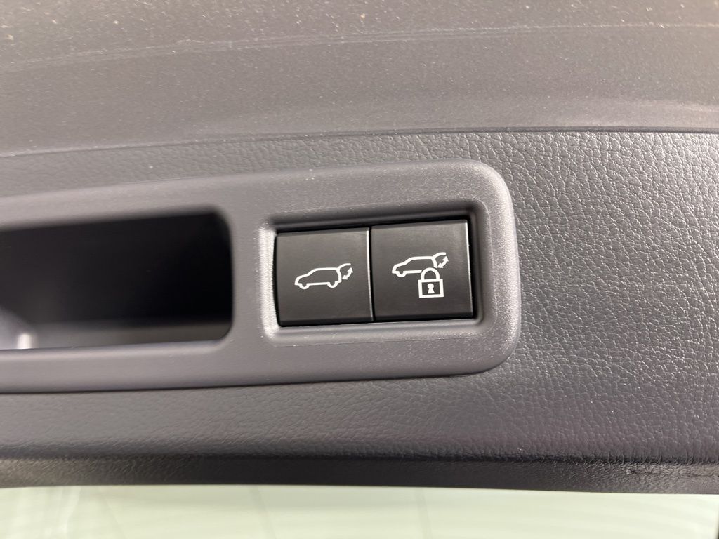 Thumbnail: 2024 Lexus RX - 10