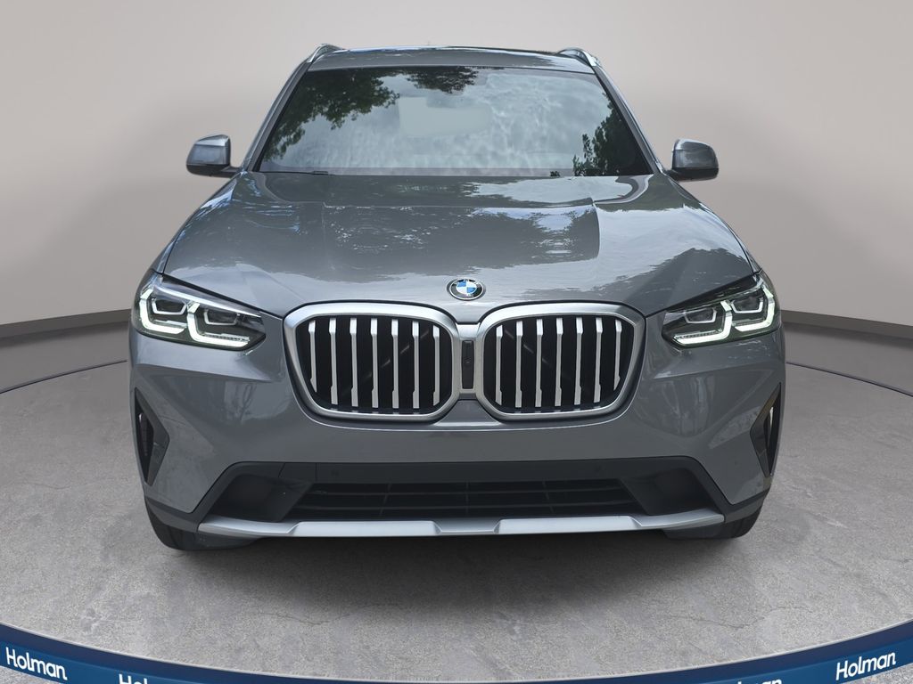 Used 2023 Gray BMW sDrive30i image 4