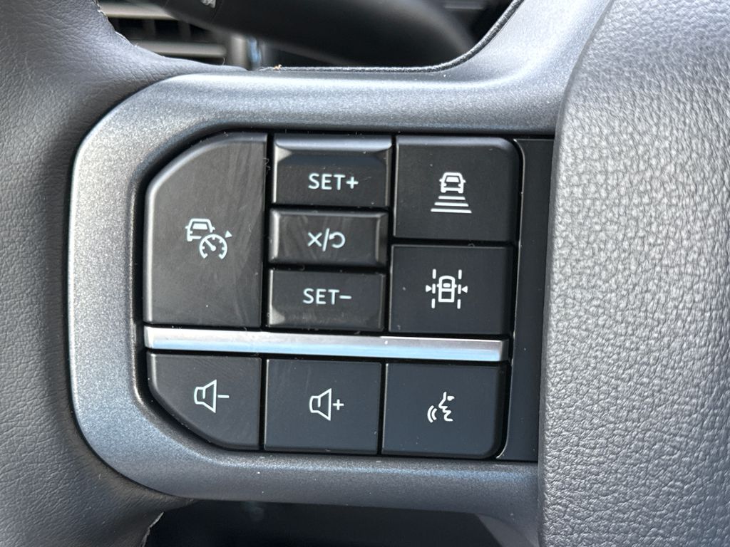 New 2026 Gray Ford Lariat image 33
