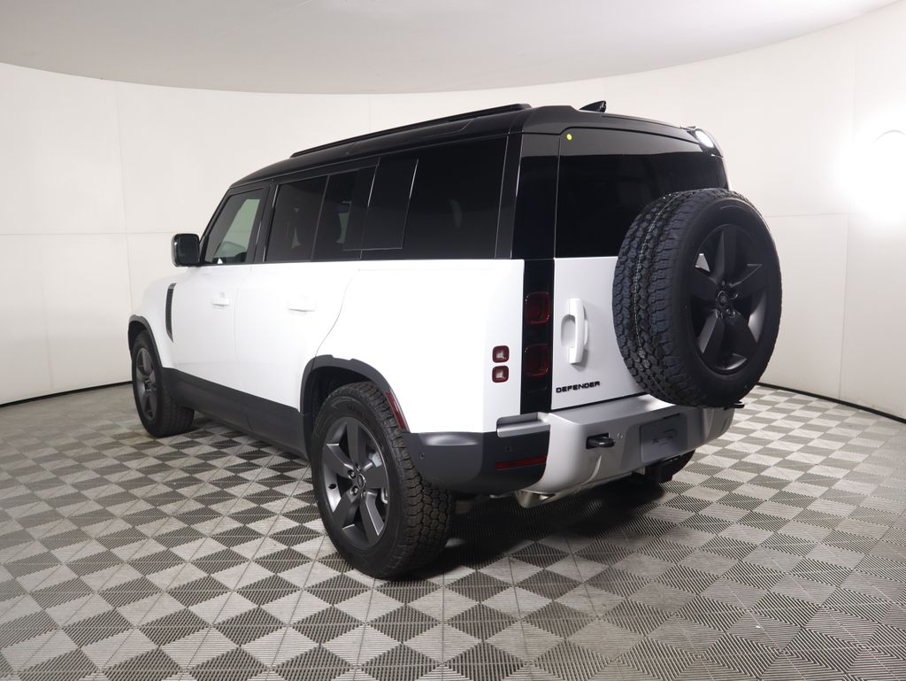 Thumbnail: 2025 Land Rover Defender - 7