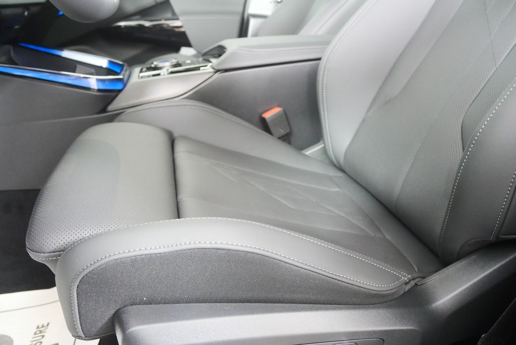 Thumbnail: 2026 BMW X3 - 10