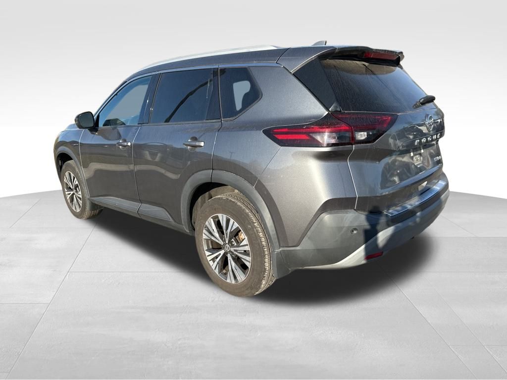 2021 Nissan Rogue SV 6