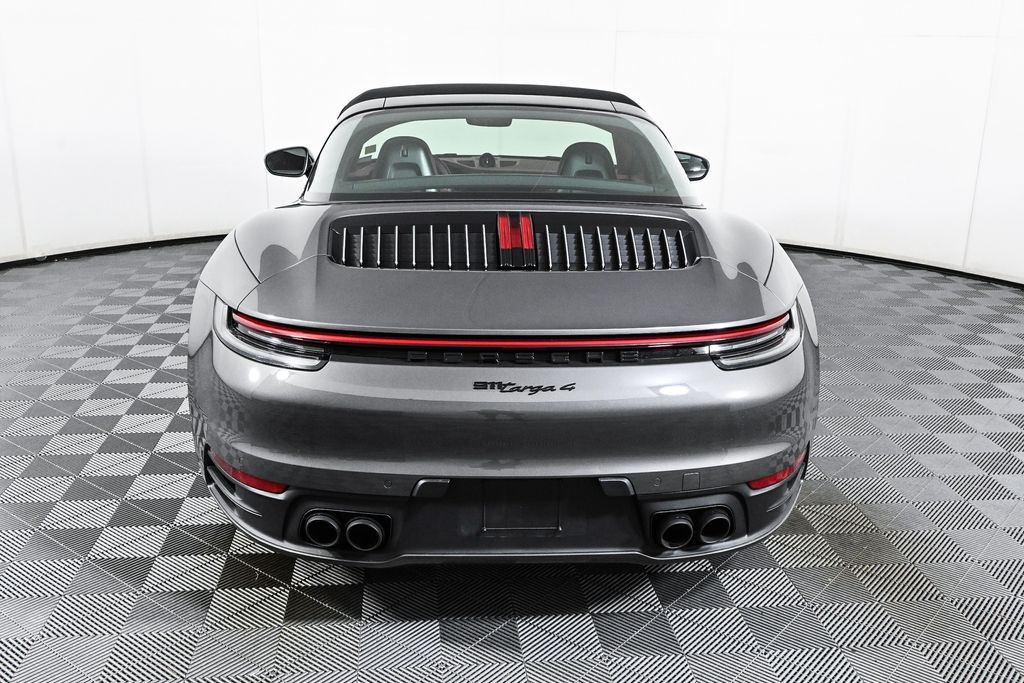 2024 Porsche 911 Targa 4 5