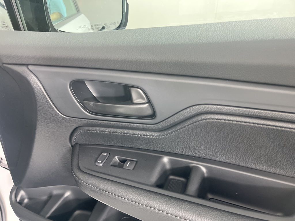 2025 Honda Odyssey Sport 9