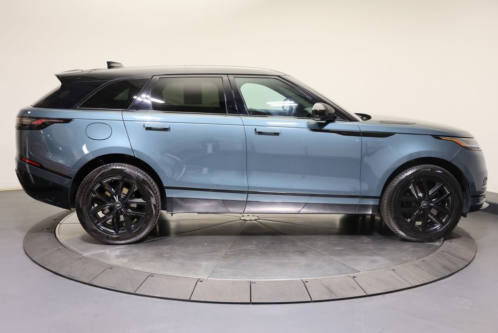 Thumbnail: 2026 Land Rover Range Rover Velar - 6