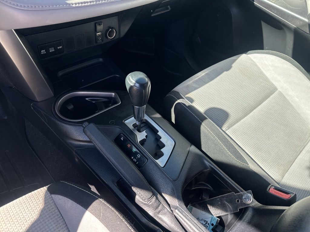 Used Car 2016 Toyota Rav4 Hybrid  Xle For Sale Under $20,000 In Austin, Texas