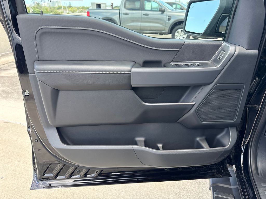 New 2026 Black Ford XLT image 33