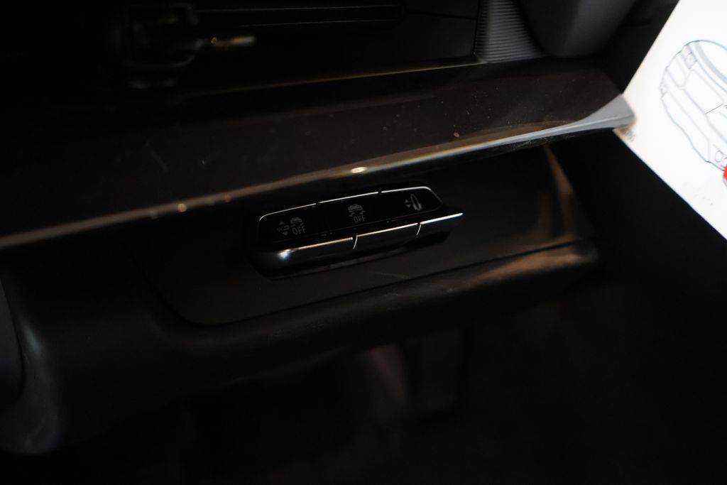 Thumbnail: 2026 Chevrolet Corvette - 21