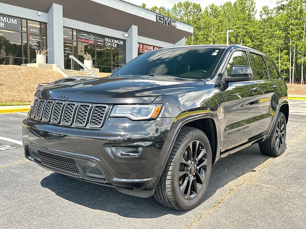 2020 Jeep Grand Cherokee Altitude