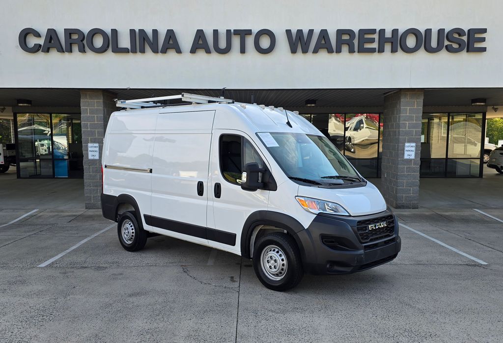 Bright White Clearcoat 2024 RAM ProMaster Van 9-Speed Automatic