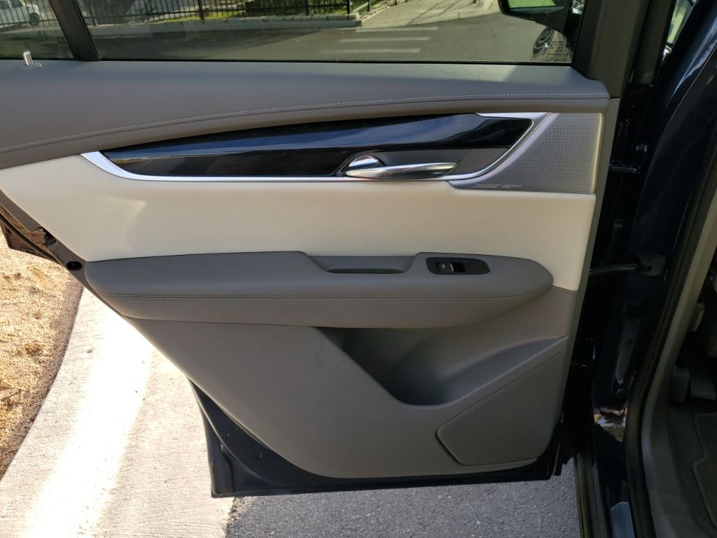 Used Car 2025 Cadillac Xt6  Premium Luxury For Sale Under $50,000 In Austin, Texas