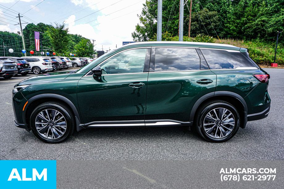 Used 2026 Green INFINITI LUXE image 7