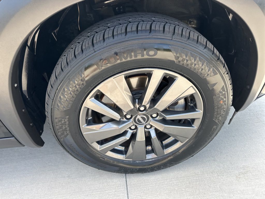 2022 Super Black Nissan Pathfinder SV 4X4 SUV