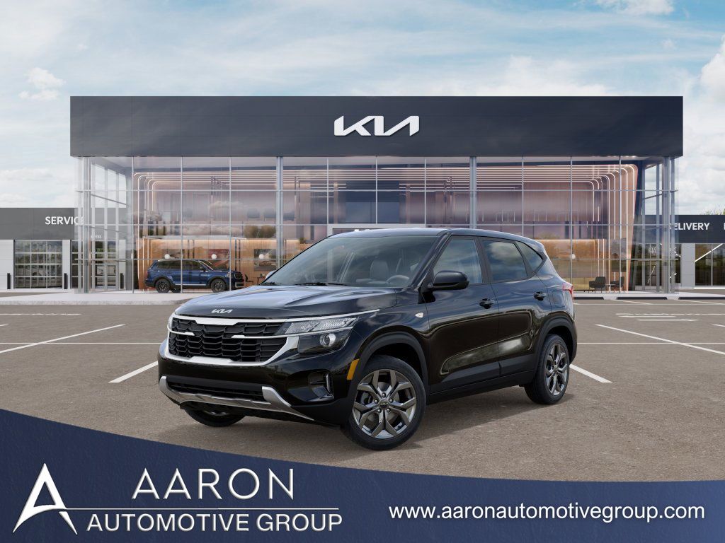 Fusion Black 2026 Kia Seltos SUV / Crossover Front-Wheel Drive Continuously Variable Transmission