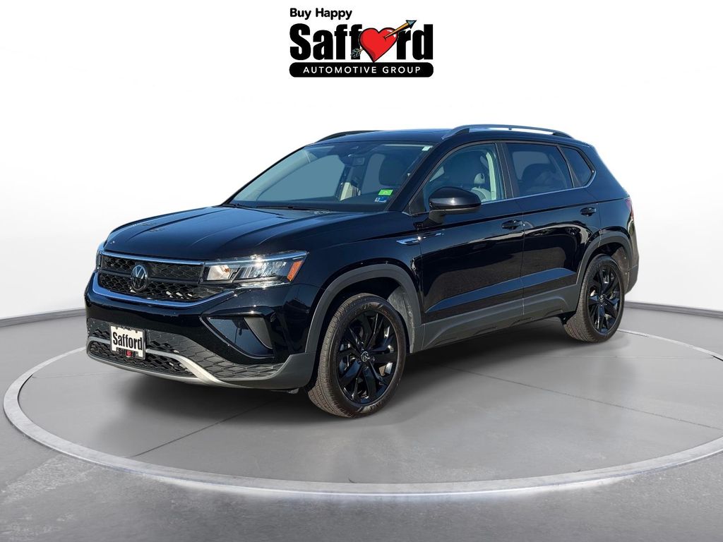 2024 Volkswagen Taos 1.5T SE