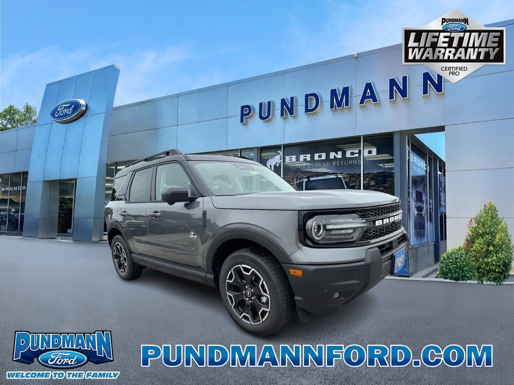 Gray Metallic 2025 Ford Bronco Sport SUV / Crossover All-Wheel Drive Automatic