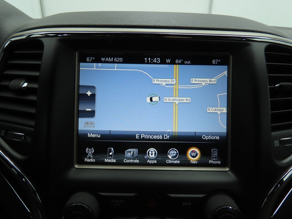 Thumbnail: 2014 Jeep Grand Cherokee - 14