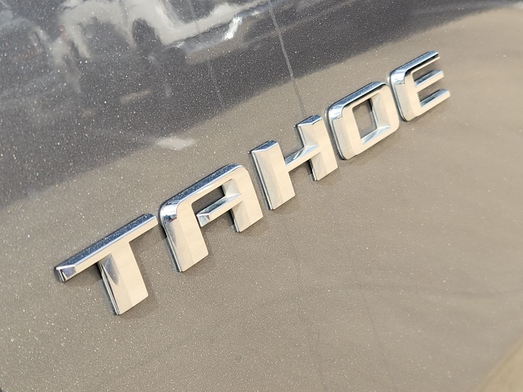 2022 Chevrolet Tahoe LS - 11