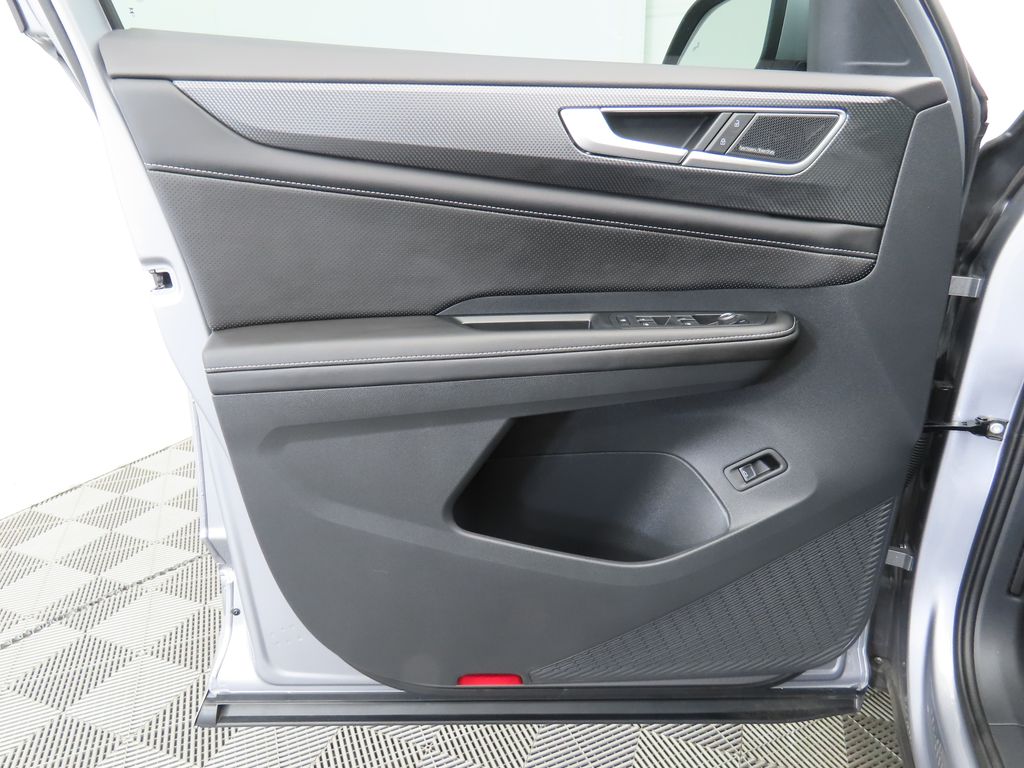 2024 Volkswagen Atlas SEL 24