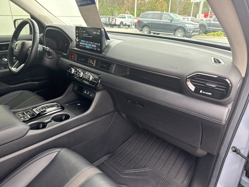 2024 Honda Pilot Touring
