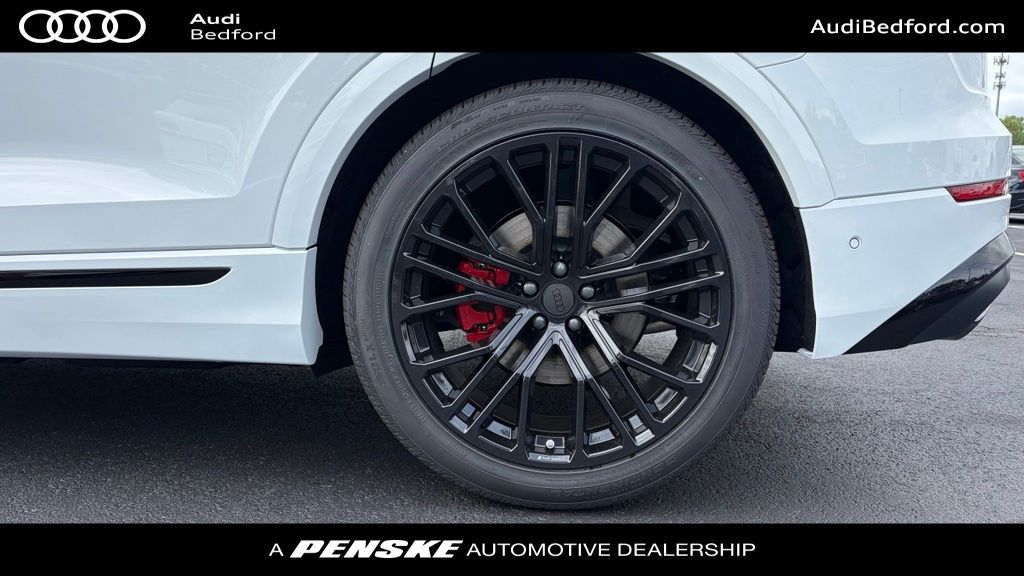 Thumbnail: 2027 Audi SQ8 - 13