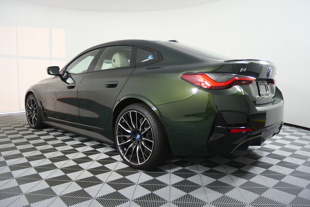 Thumbnail: 2023 BMW i4 - 5