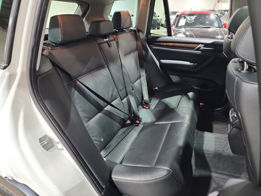 2017 BMW X3 xDrive28i photo