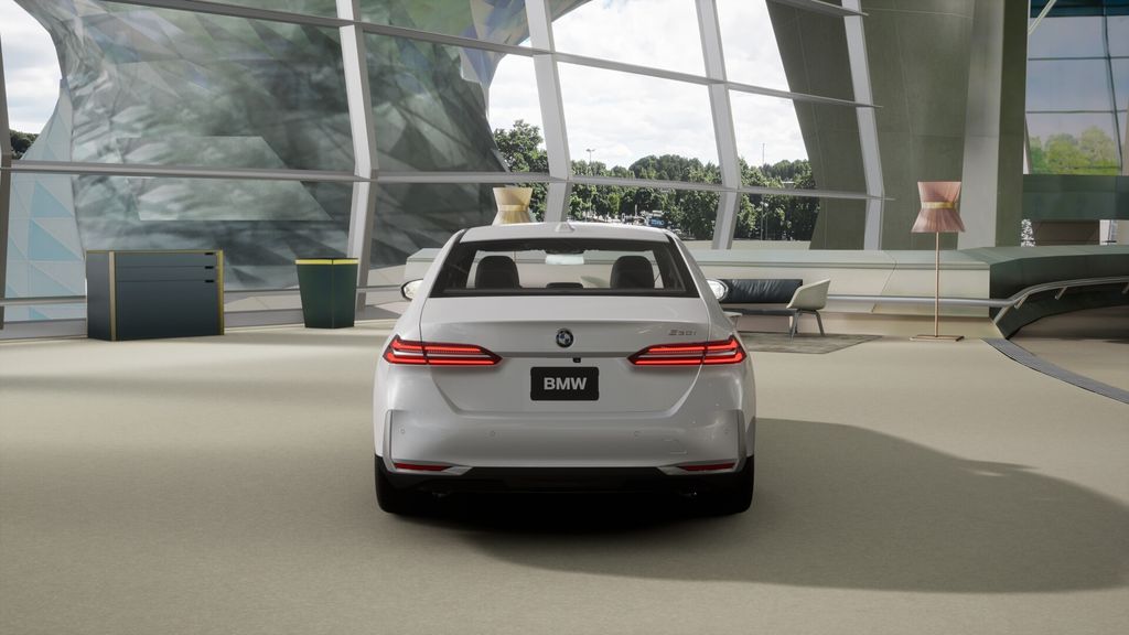 Thumbnail: 2026 BMW 5 Series - 29