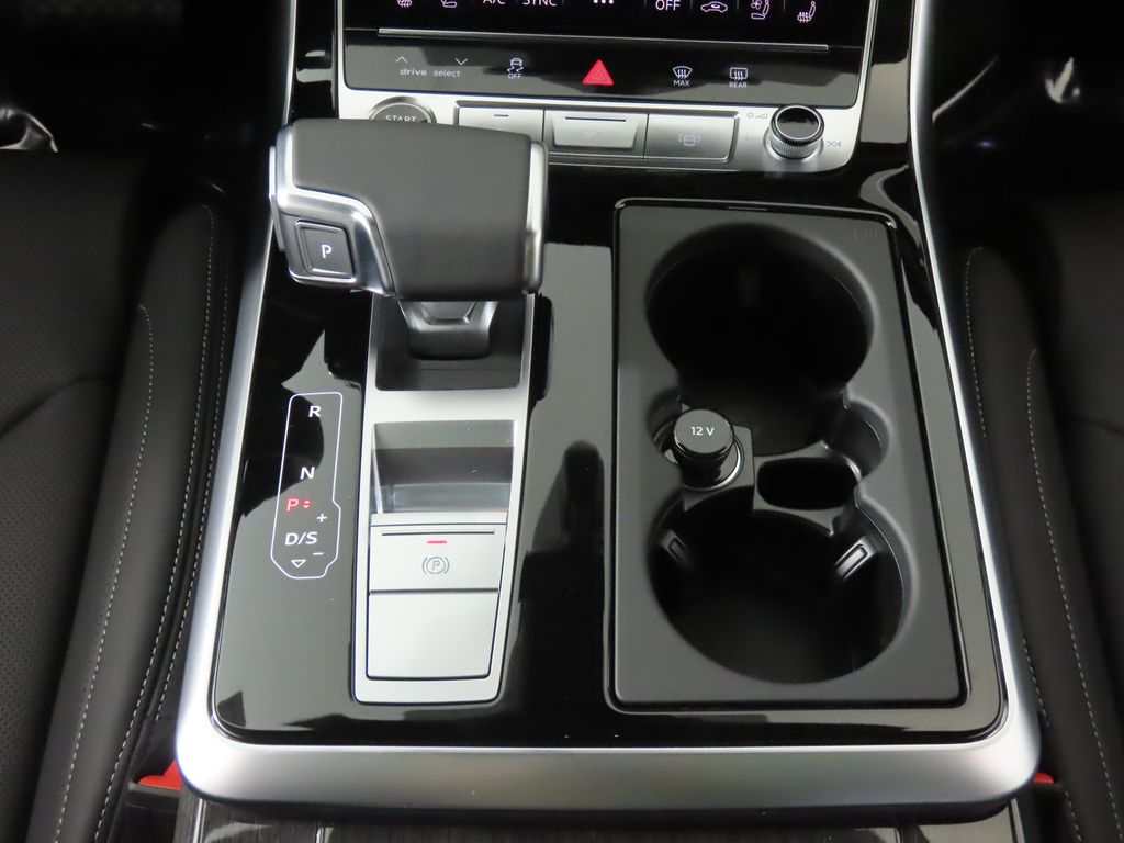 Thumbnail: 2025 Audi Q7 - 21