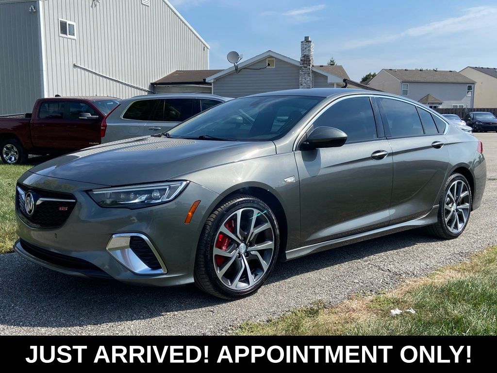 Smoked Pearl Metallic 2019 Buick Regal Sportback Sedan All-Wheel Drive 9-Speed Automatic