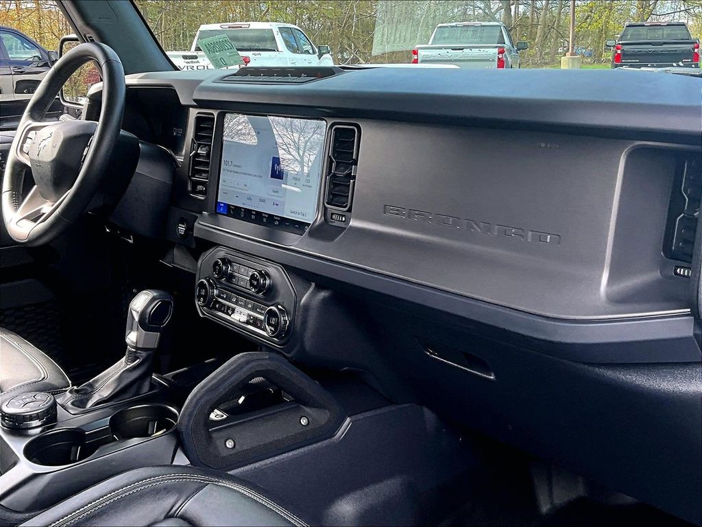 2025 Ford Bronco — photo 21