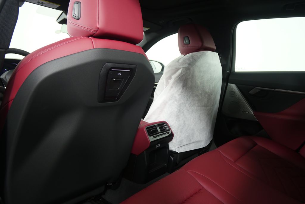 Thumbnail: 2026 BMW 5 Series - 17