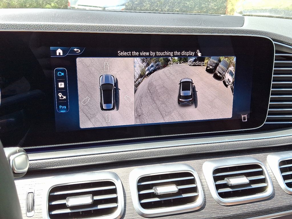 Thumbnail: 2025 Mercedes-Benz GLE - 19