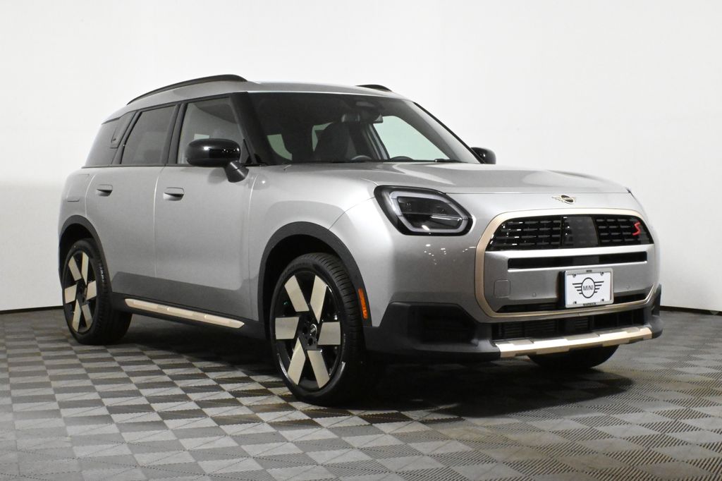 2025 MINI Cooper Countryman Base 9