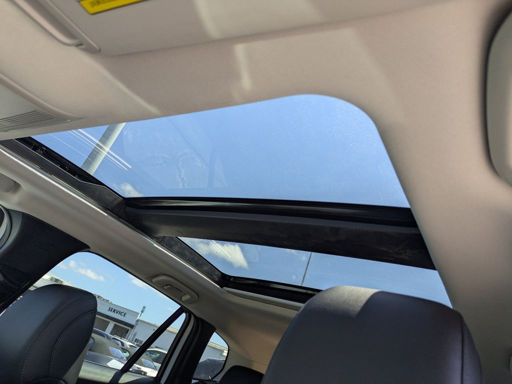 2026 Mazda CX-50 Hybrid Premium Plus