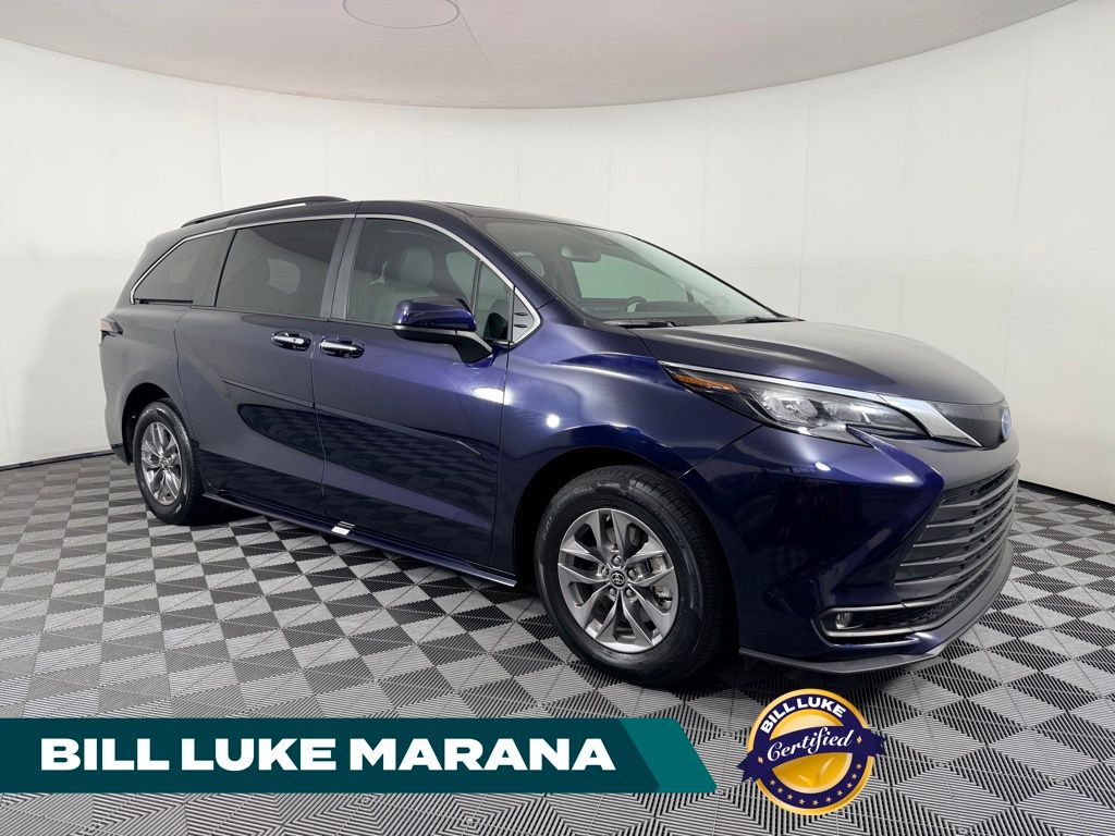 Blueprint 2025 Toyota Sienna Minivan Front-Wheel Drive Continuously Variable Transmission