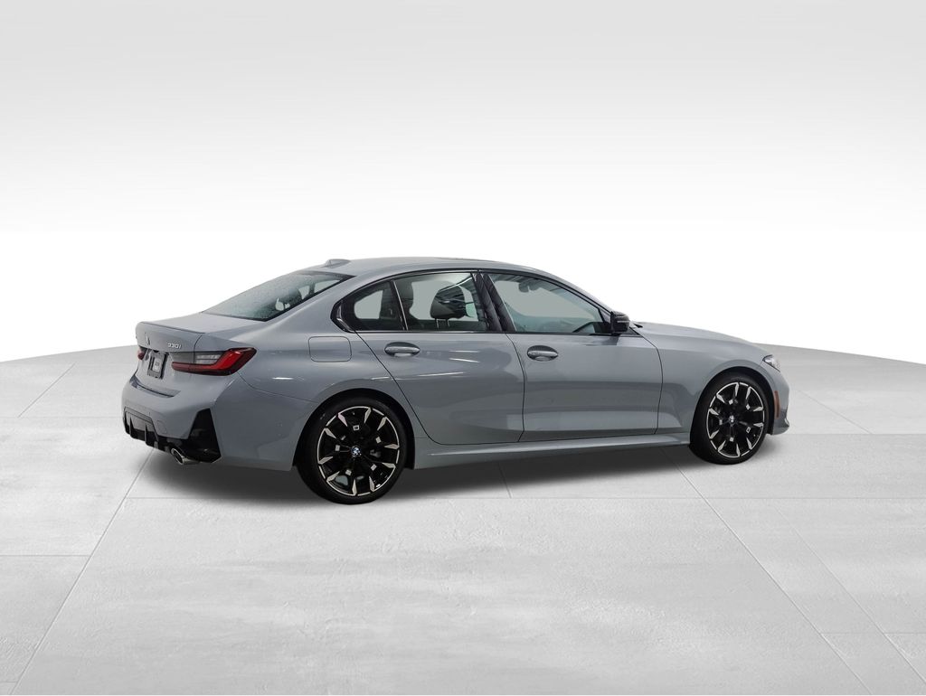 Thumbnail: 2025 BMW 3 Series - 5