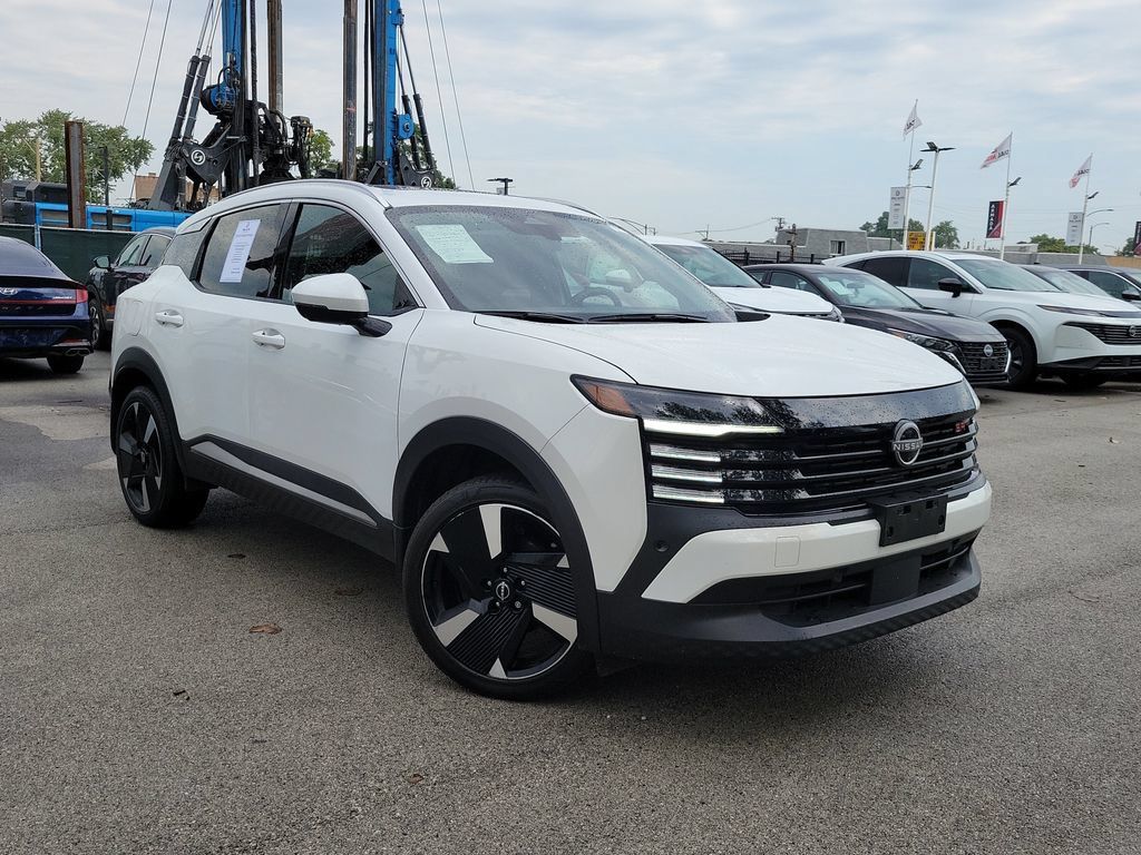 Aspen White Tricoat 2025 Nissan Kicks SUV / Crossover All-Wheel Drive Continuously Variable Transmission