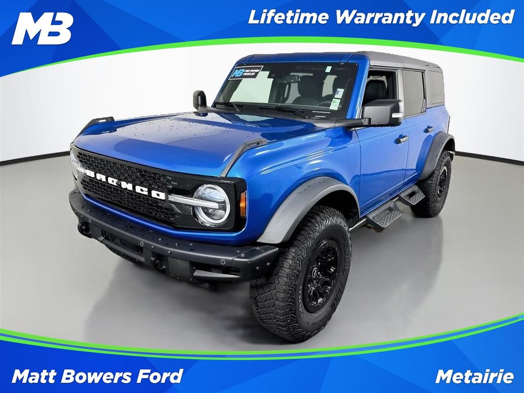 Velocity Blue Metallic 2024 Ford Bronco SUV / Crossover Four-Wheel Drive Automatic