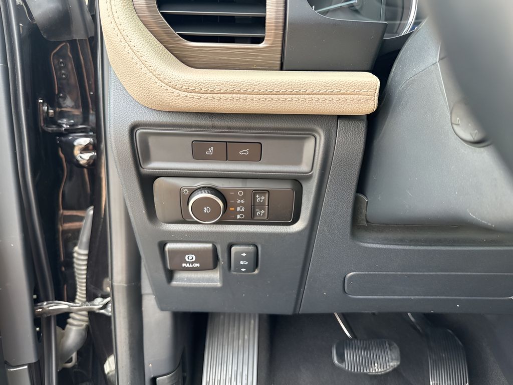 Used Car 2024 Ford Expedition Max  Limited For Sale Under $50,000 In Austin, Texas