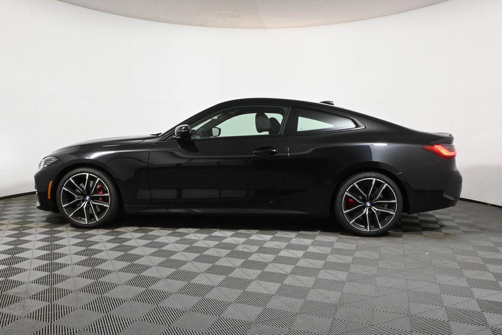Thumbnail: 2022 BMW 4 Series - 2