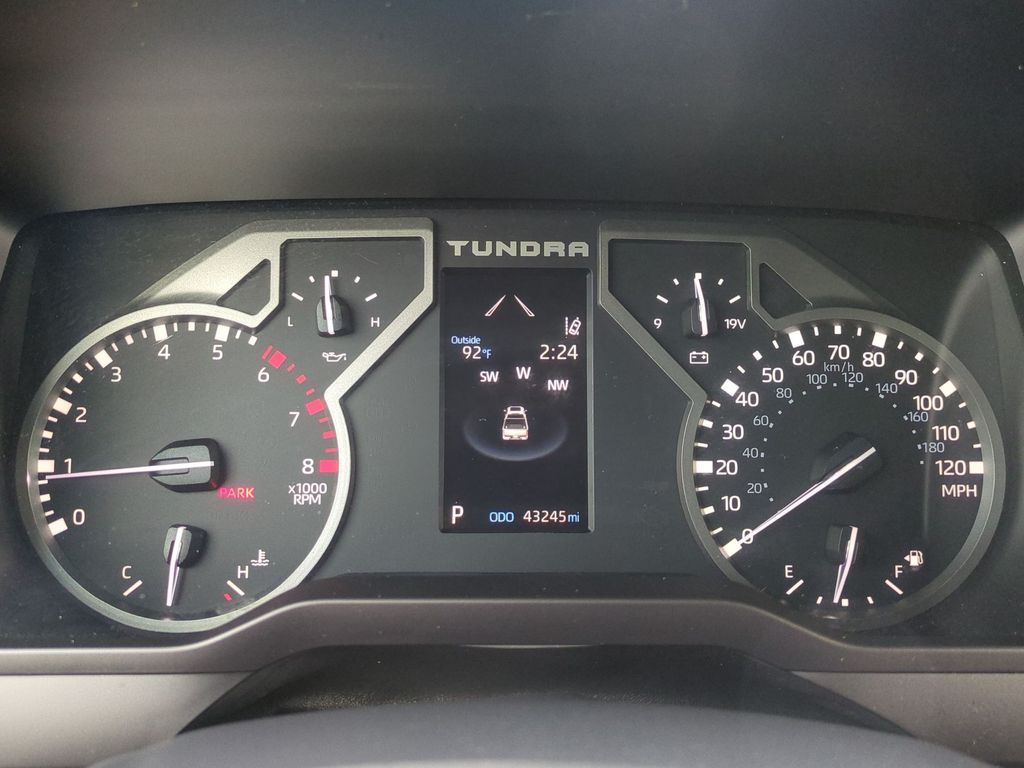 2024 Toyota Tundra SR